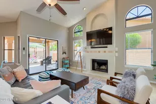 1585 W Honeysuckle Ln, Chandler, AZ 85248 - Photo 6