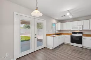 12318 W Dreyfus Dr, El Mirage, AZ 85335 - Photo 14