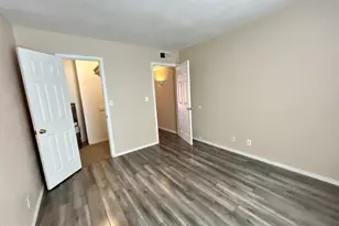 14203 N 19th Ave, Phoenix, AZ 85023 - Photo 14