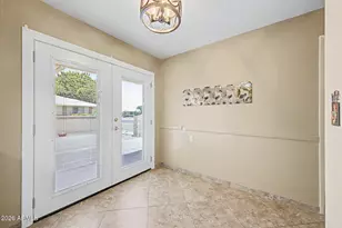 10431 W El Capitan Cir, Sun City, AZ 85351 - Photo 8