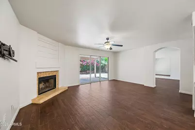 921 W Sun Coast Dr Drive, Gilbert, AZ 85233 - Photo 10