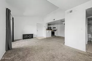461 W Holmes Ave, Mesa, AZ 85210 - Photo 20