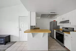 461 W Holmes Ave, Mesa, AZ 85210 - Photo 4