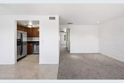 1234 N 36th Street #Unit 208, Phoenix, AZ 85008 - Photo 2