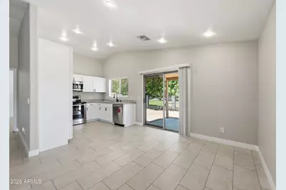 1616 E Desert Lane, Phoenix, AZ 85042 - Photo 6