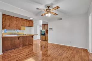 8201 E Malcomb Dr, Scottsdale, AZ 85250 - Photo 18