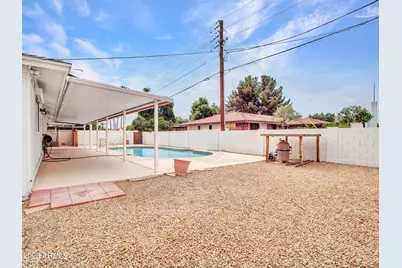8201 E Malcomb Drive, Scottsdale, AZ 85250 - Photo 44