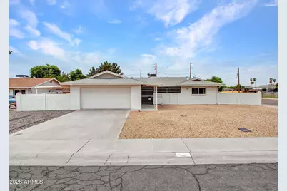 8201 E Malcomb Drive, Scottsdale, AZ 85250 - Photo 1