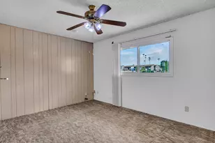 8201 E Malcomb Dr, Scottsdale, AZ 85250 - Photo 40