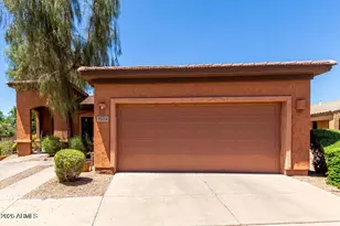 7039 S Golfside Ln, Phoenix, AZ 85042 - Photo 4