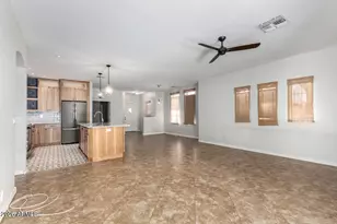 7039 S Golfside Ln, Phoenix, AZ 85042 - Photo 10