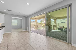 9914 E Tungsten Dr, Mesa, AZ 85212 - Photo 10