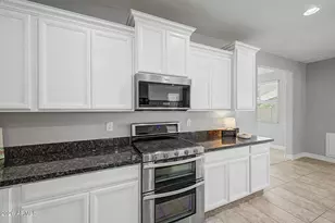 9914 E Tungsten Dr, Mesa, AZ 85212 - Photo 16