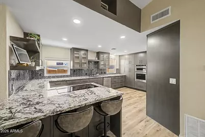 7588 W Kerry Lane, Glendale, AZ 85308 - Photo 12
