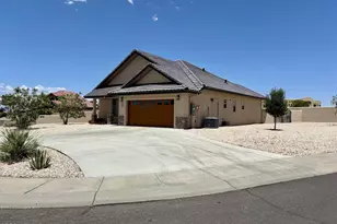 1757 Lone Rock Ct, Page, AZ 86040 - Photo 2