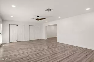 2219 N 74th Pl, Scottsdale, AZ 85257 - Photo 18