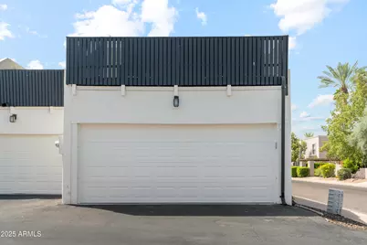 7302 E Rancho Vista Drive, Scottsdale, AZ 85251 - Photo 16