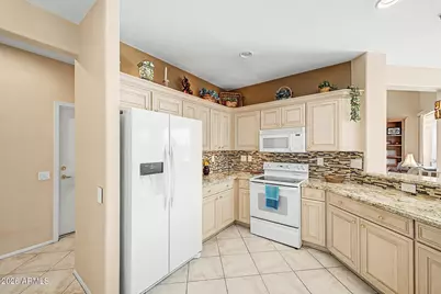 19869 N Shadow Mountain Drive, Surprise, AZ 85374 - Photo 16