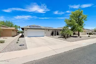 13812 N Whispering Lake Dr, Sun City, AZ 85351 - Photo 50