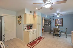 9521 W Oak Ridge Dr, Sun City, AZ 85351 - Photo 14