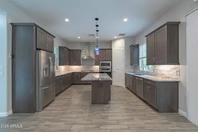 6523 E Bluefield Avenue, Phoenix, AZ 85054 - Photo 10