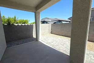 17353 W Patrick Ln, Surprise, AZ 85387 - Photo 14
