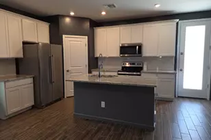 17353 W Patrick Ln, Surprise, AZ 85387 - Photo 4