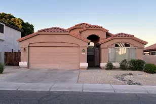 2641 N 109th Ave, Avondale, AZ 85392 - Photo 2