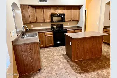 2641 N 109th Avenue, Avondale, AZ 85392 - Photo 6