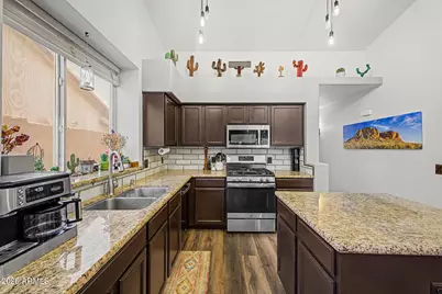 546 S Burk Street, Gilbert, AZ 85296 - Photo 14