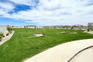 4235 W Yolanda Ln, San Tan Valley, AZ 85144 - Photo 16