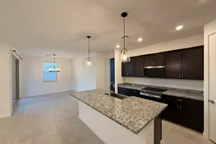 4235 W Yolanda Ln, San Tan Valley, AZ 85144 - Photo 4
