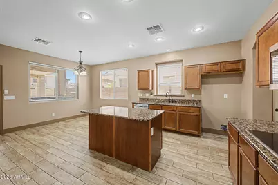 81 W Castle Rock Road, San Tan Valley, AZ 85143 - Photo 16