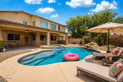 81 W Castle Rock Road, San Tan Valley, AZ 85143 - Photo 2