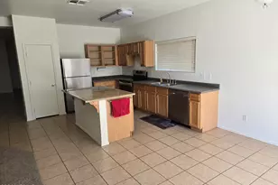 6721 S Danielson Way, Chandler, AZ 85249 - Photo 4