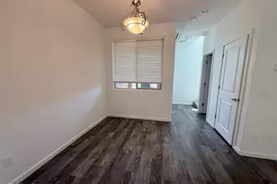 22125 N 29th Ave, Phoenix, AZ 85027 - Photo 8