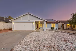 1109 W Wickieup Ln, Phoenix, AZ 85027 - Photo 2