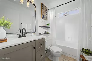 1109 W Wickieup Ln, Phoenix, AZ 85027 - Photo 18