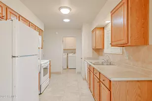 14228 N McPhee Dr, Sun City, AZ 85351 - Photo 10