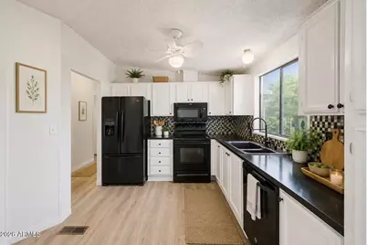 2233 E Behrend Drive #125, Phoenix, AZ 85024 - Photo 6