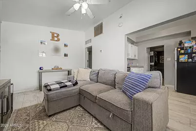 1817 N 38th Drive, Phoenix, AZ 85009 - Photo 12