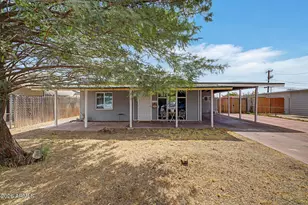 1817 N 38th Dr, Phoenix, AZ 85009 - Photo 1