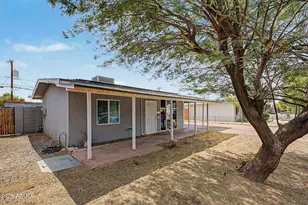 1817 N 38th Dr, Phoenix, AZ 85009 - Photo 6
