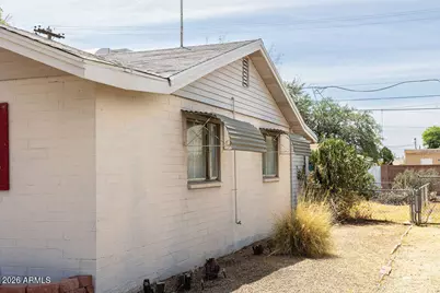 11117 W Louisiana Avenue, Youngtown, AZ 85363 - Photo 12