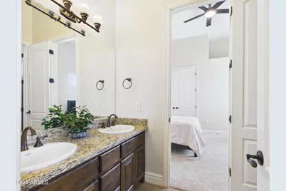 26424 S 165th Place, Queen Creek, AZ 85142 - Photo 16