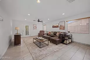 43935 W Sagebrush Trail, Maricopa, AZ 85138 - Photo 2