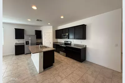 2474 W Sable Avenue, Apache Junction, AZ 85120 - Photo 12