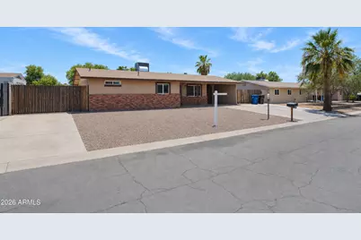 917 N 95th Street, Mesa, AZ 85207 - Photo 2