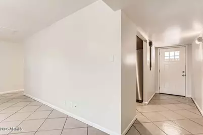 6053 N 22nd Avenue, Phoenix, AZ 85015 - Photo 8