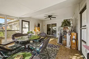10619 W Salem Dr, Sun City, AZ 85351 - Photo 24